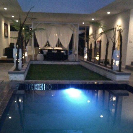 The Peak Home Lembang Exterior foto